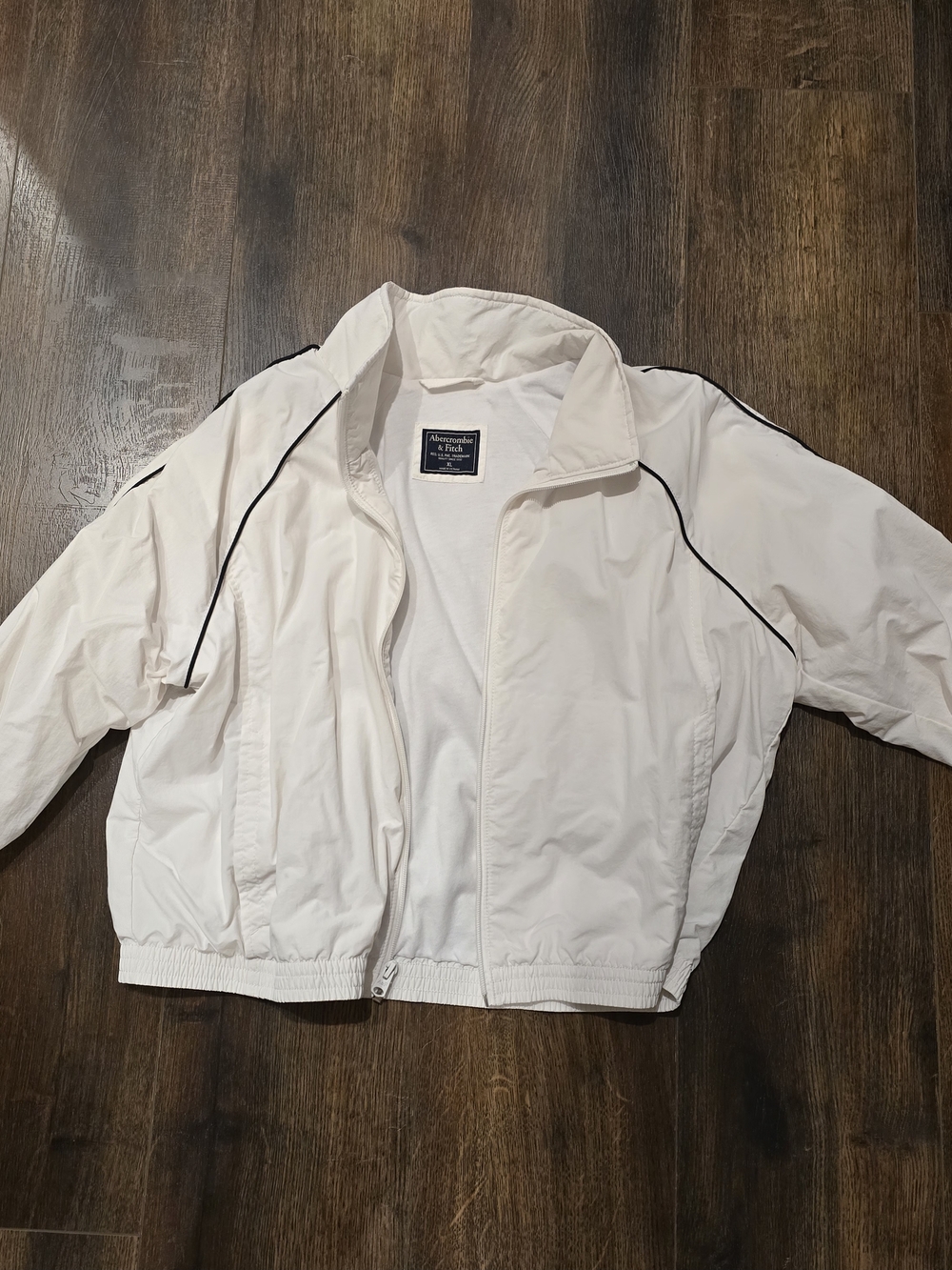 Abercrombie & Fitch Wind Breaker